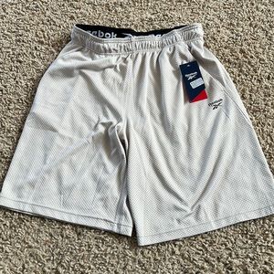 Nike Gym Shorts Dri Fit Athletic Performance Beige With Pockets Mens Size Medium